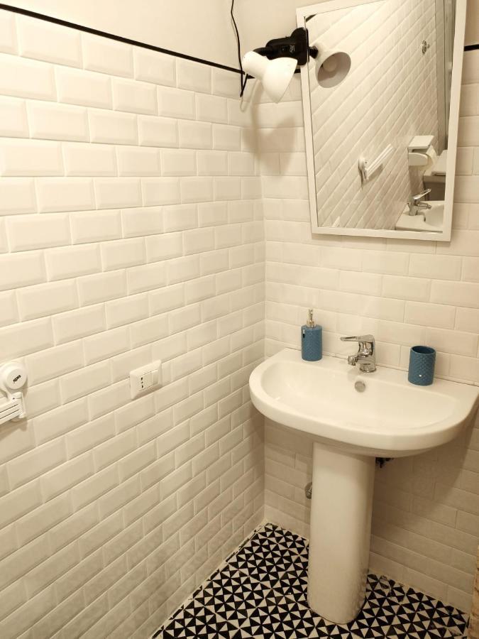 La Culla B&B Salerno Bagian luar foto