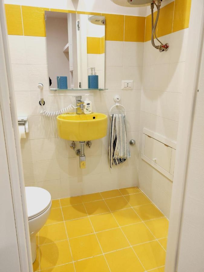 La Culla B&B Salerno Bagian luar foto